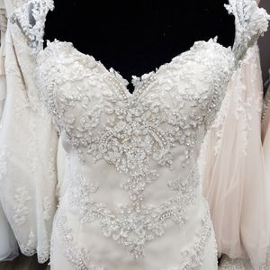 Justin Alexander Wedding Dress